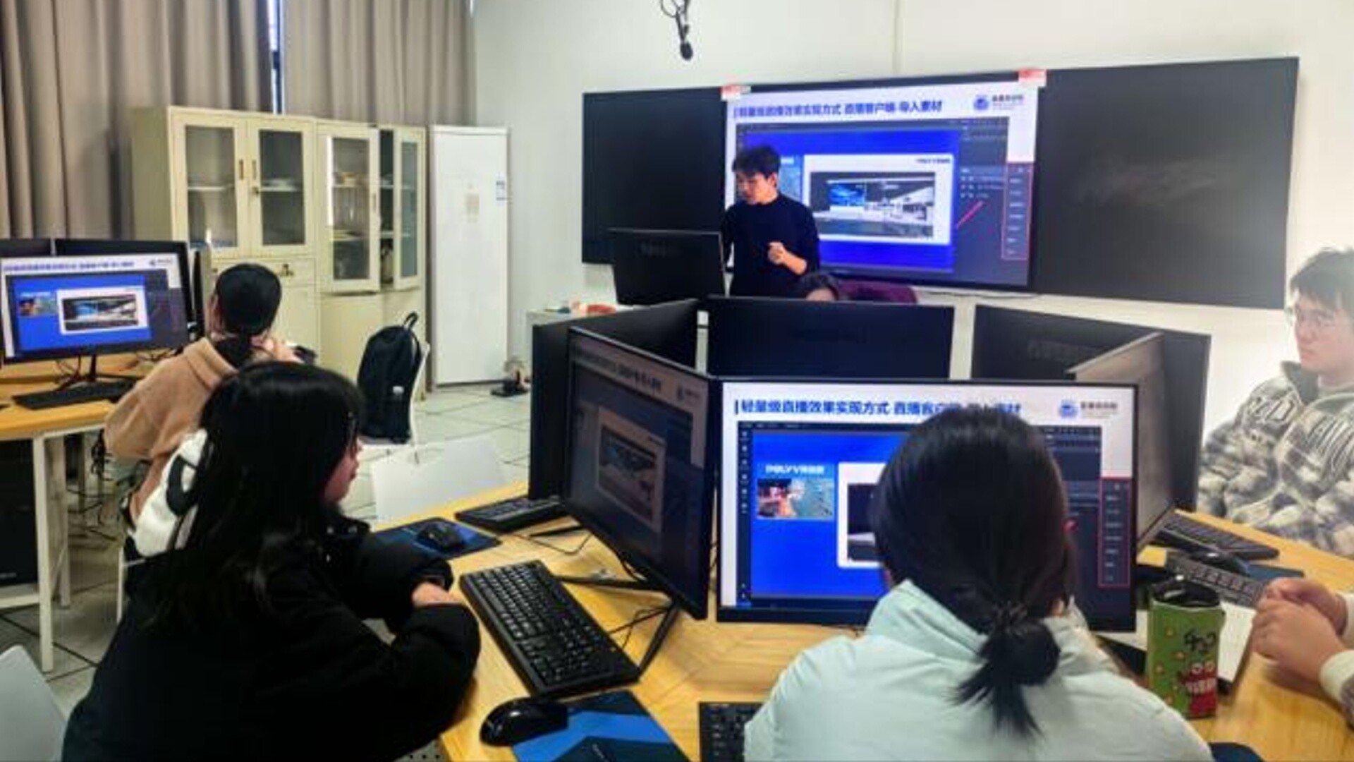 AIGC赋能开启学生 创新创业新赛道